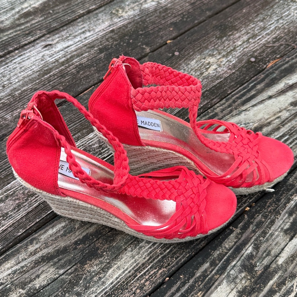 Steve Madden Red Braided T-Strap Heels - Picture 12 of 13